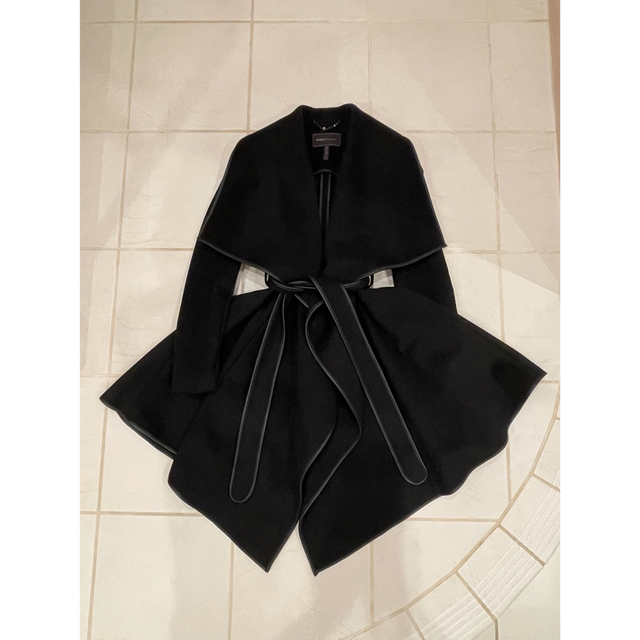 BCBGMAXAZRIA(ビーシービージーマックスアズリア)の超美品　BCBG コート レディースのジャケット/アウター(ロングコート)の商品写真