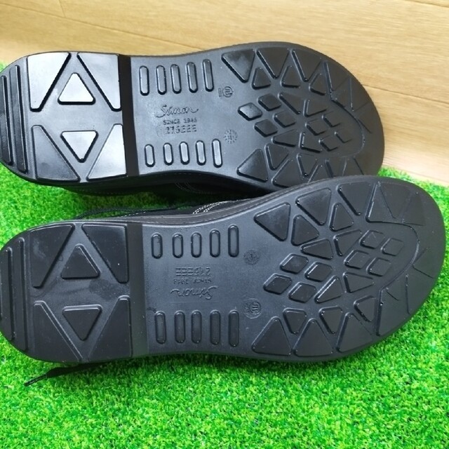 Simond(シモン)の[新品未使用品]SIMON シモン 安全靴 27.5cm　EEE メンズの靴/シューズ(その他)の商品写真