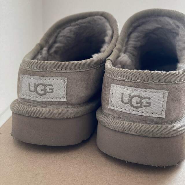 FRAMeWORK 【UGG】 CLASSIC SLIPPER