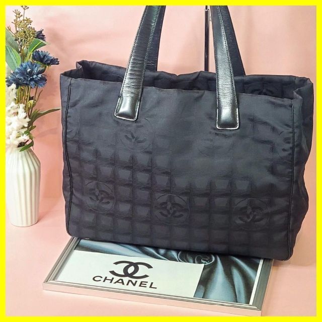 ☆美品☆ CHANEL トートバッグ ニュートラベルライン MM A4収納 - www ...