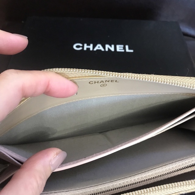 シャネル マットゴールド 長財布