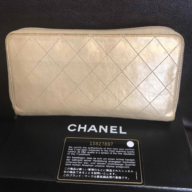 シャネル マットゴールド 長財布