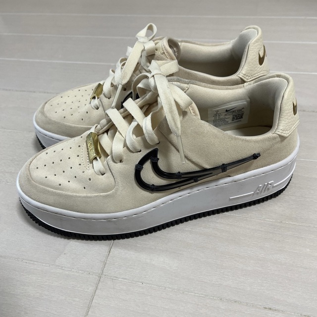 NIKE エアフォースワン セージ LOW 23cm US6