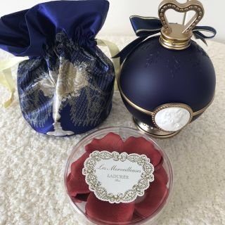 レメルヴェイユーズラデュレ(Les Merveilleuses LADUREE)のレメルヴェイユーズラデュレ　フェイスカラー&ポッド(チーク)