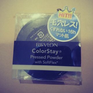 レブロン(REVLON)のREVLON　プレストパウダー(その他)