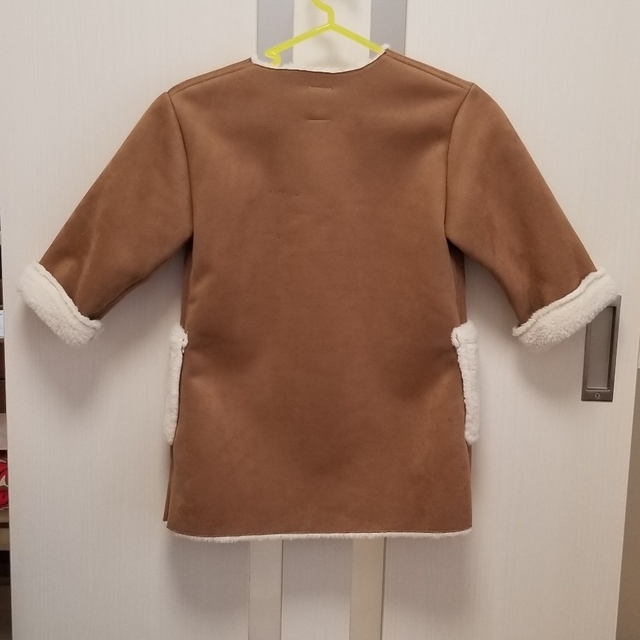 こども ビームス(コドモビームス)のフェイクムートン コート110 キッズ/ベビー/マタニティのキッズ服女の子用(90cm~)(コート)の商品写真