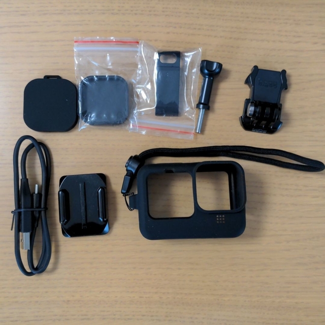 Go Pro HERO 10スターターキット Go Pro HERO 10スターターキット