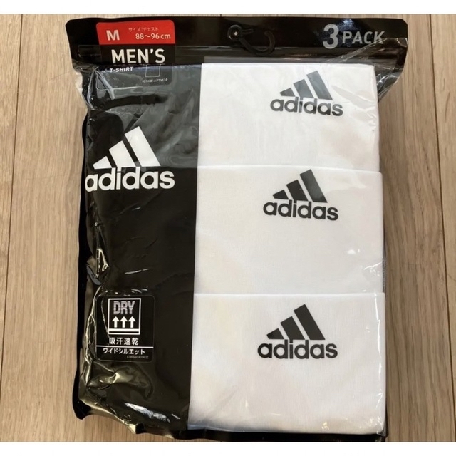 adidas(アディダス)の新品3枚組 アディダス adidas  吸汗速乾Tシャツ メンズ M 白 メンズのトップス(Tシャツ/カットソー(半袖/袖なし))の商品写真