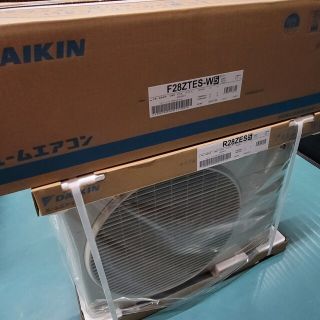 ダイキン(DAIKIN)のS28ZTES　新品　ハナ様専用(エアコン)