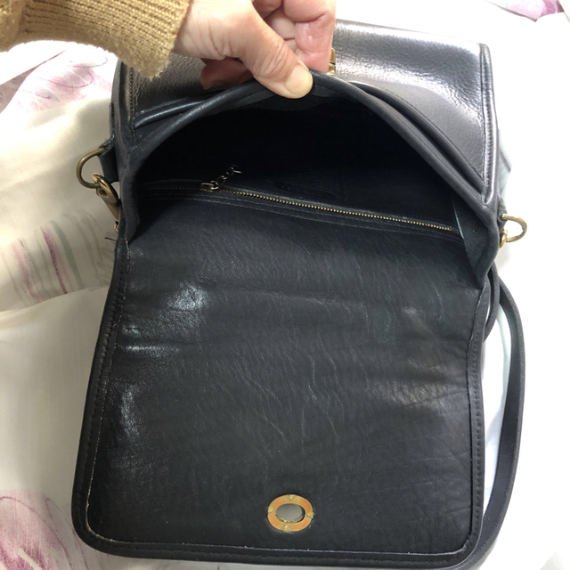 COACH(コーチ)のCOACH オールドコーチ　ショルダーバッグ　ターンロック　 レディースのバッグ(ショルダーバッグ)の商品写真