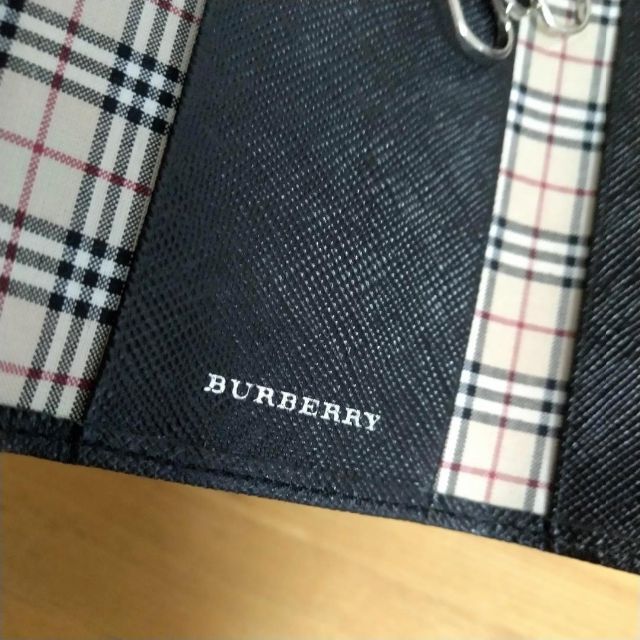 BURBERRY(バーバリー)のBURBERRY キーケース レザー ノバチェック 4連 レディースのファッション小物(キーケース)の商品写真
