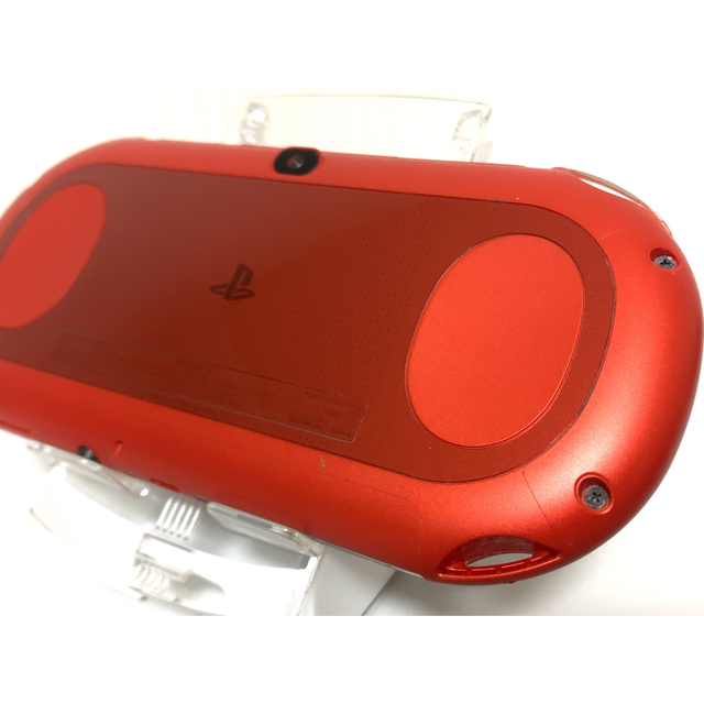 プレイステーション Vita メタリック・レッド 16GBメモリーカード付き