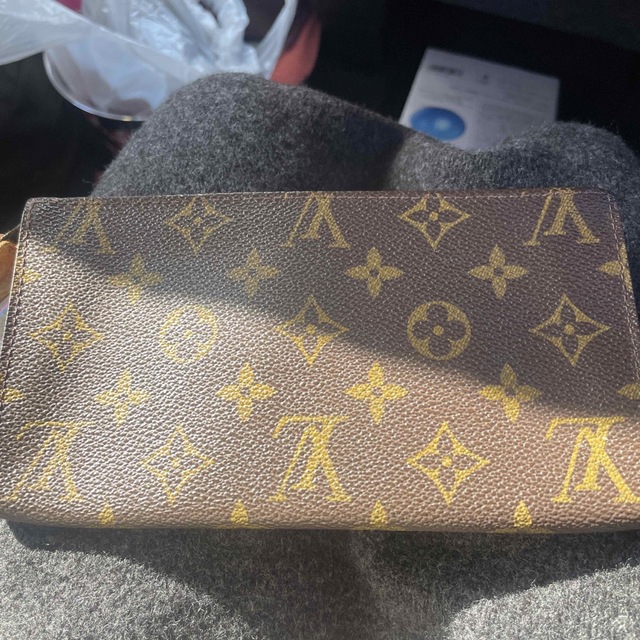 LOUIS VUITTON(ルイヴィトン)のVUITTON付属品 レディースのファッション小物(ポーチ)の商品写真