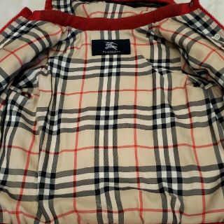 バーバリー(BURBERRY)のBURBERRY キッズ　ダウン(ジャケット/上着)