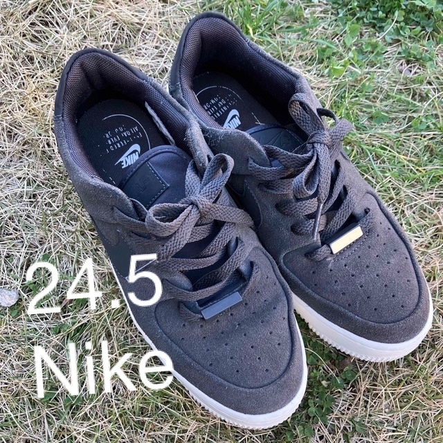 24.5 Nike AIR スニーカー　ナイキ　スエード　ナイキ エア フォース