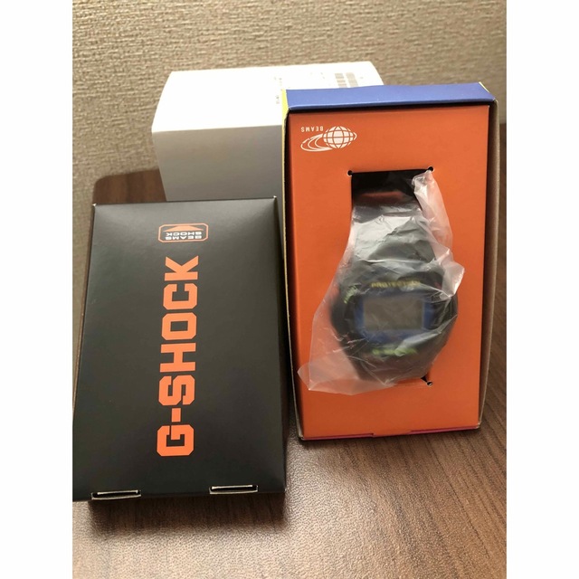 G-SHOCK(ジーショック)の新品 BEAMS G-SHOCK DW-5750BE-1JRクレイジー ビームス メンズの時計(腕時計(デジタル))の商品写真