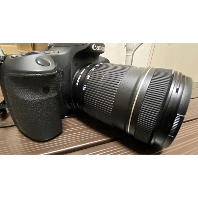 Canon(キヤノン)のCANON EOS60D EF-S18-135 IS レンズキット スマホ/家電/カメラのカメラ(デジタル一眼)の商品写真