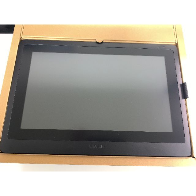 Wacom(ワコム)のWacom Cintiq 16 液晶タブレット 専用スタンド + 新品プロペン付 スマホ/家電/カメラのPC/タブレット(PC周辺機器)の商品写真