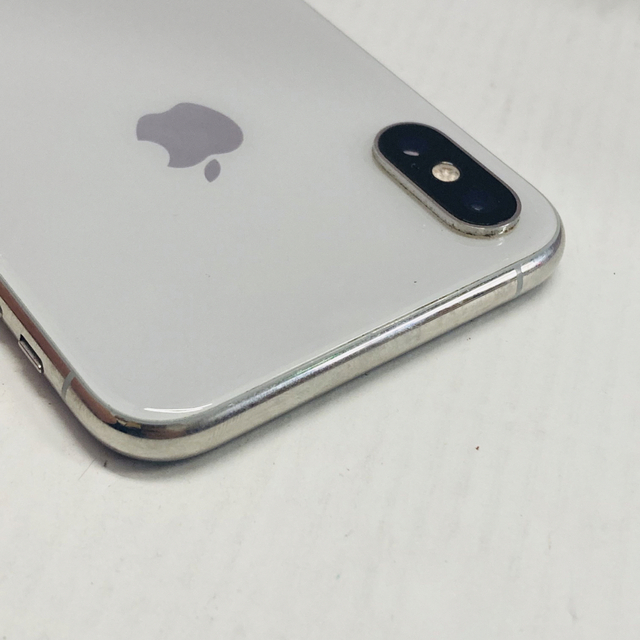 Apple SIMフリー iPhone Xs 64GB シルバー 本体のみ 7