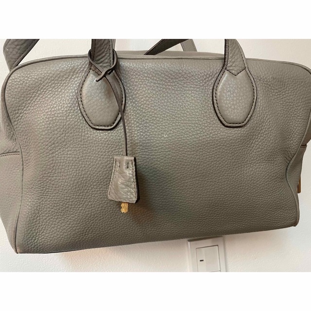 PRADA(プラダ)のprada 本物　プラダ　中古 レディースのバッグ(トートバッグ)の商品写真