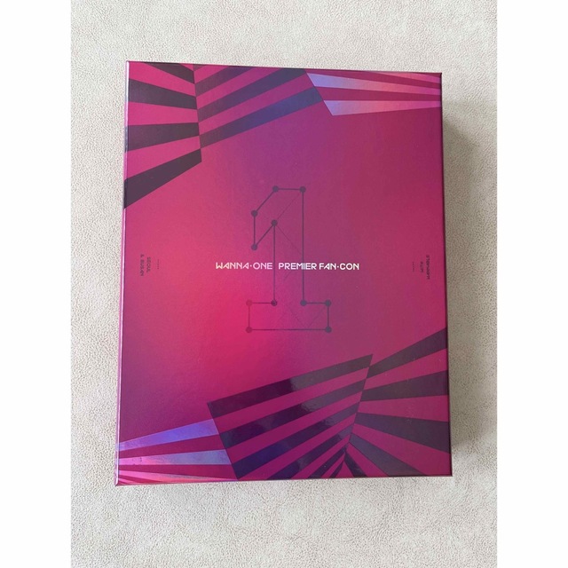 Wanna One ワナワン　DVD☆ エンタメ/ホビーのCD(K-POP/アジア)の商品写真