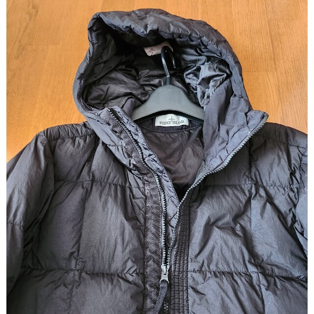 新品未使用品【STONE ISLAND/ストーンアイランド】ダウンジャケット