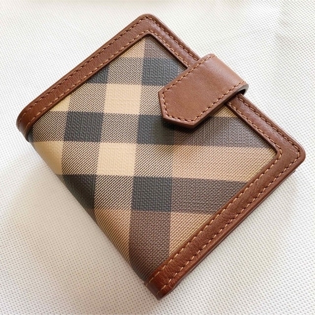 BURBERRY(バーバリー)の入手困難！超レア品✨■Burberry ESTABLISHED■ベージュ折り財布 メンズのファッション小物(折り財布)の商品写真