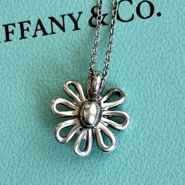 TIFFANY ティファニー デイジーフラワー　ネックレス　ヒナギク　シルバー 2