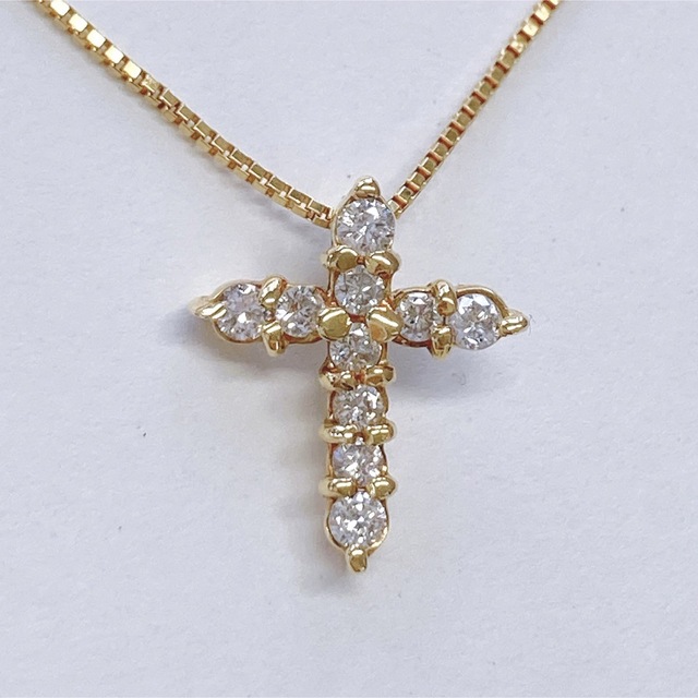 ☆K18 天然ダイヤモンド クロス 十字架 ネックレス 3.2g ペンダント