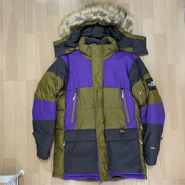 THE NORTH FACE VOSTOK PARKA - ダウンジャケット