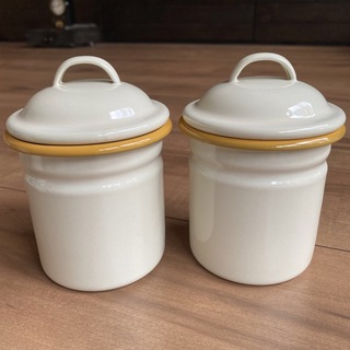 新品未使用　2個セット　ホーローキャニスター　ミルク×オレンジ　琺瑯　保存容器(食器)