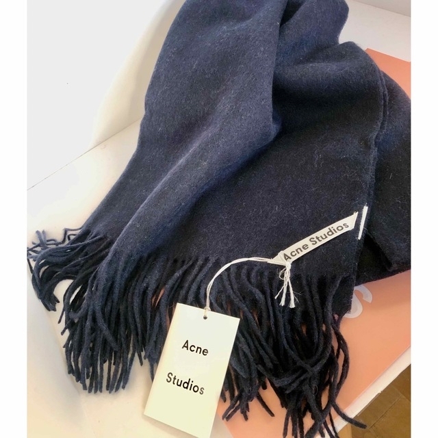 美品　箱付き　Acne Studios マフラー 大判ストール