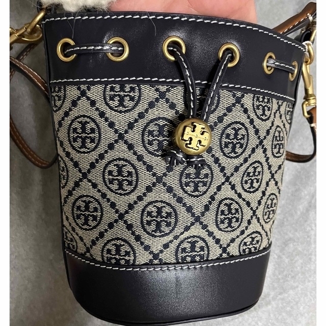 Tory Burch Tモノグラム ジャカード ミニ バケットバッグ