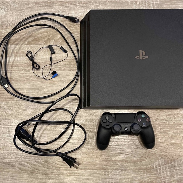 SONY PlayStation4 Pro 本体 CUH-7100BB01