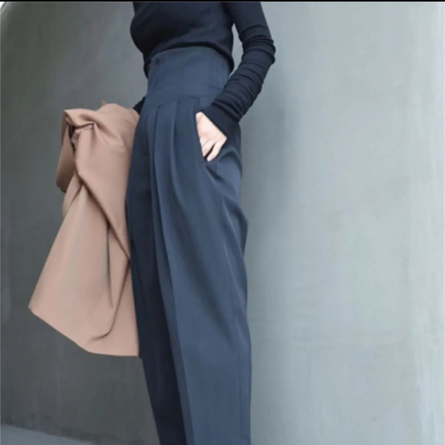 新品タグ付き ELIN エリン ニット ハイウエスト パンツ