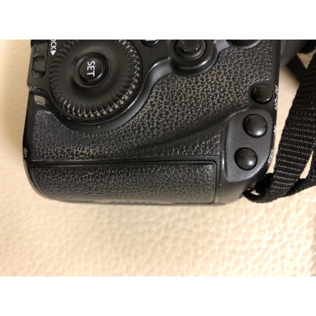 30秒標準感度Canon EOS 5D Mark III ボディ