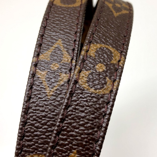 LOUIS VUITTON(ルイヴィトン)のLOUIS VUITTON モノグラム ショルダーストラップ J52315 レディースのファッション小物(その他)の商品写真