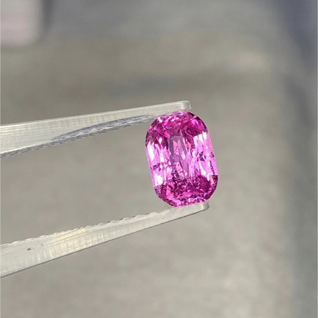 天然非加熱パパラチアサファイア ルース1.53ct f