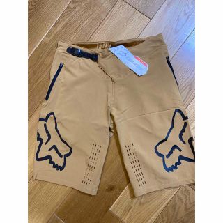 モトクロス（MX・BMX・MTB）用ショーツ FOX   サイズ32(装備/装具)