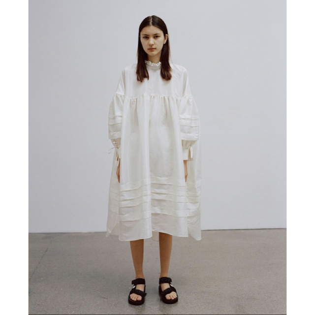 最上の品質な CECILIE BAHNSEN セシリーバンセン ワンピース - ロング