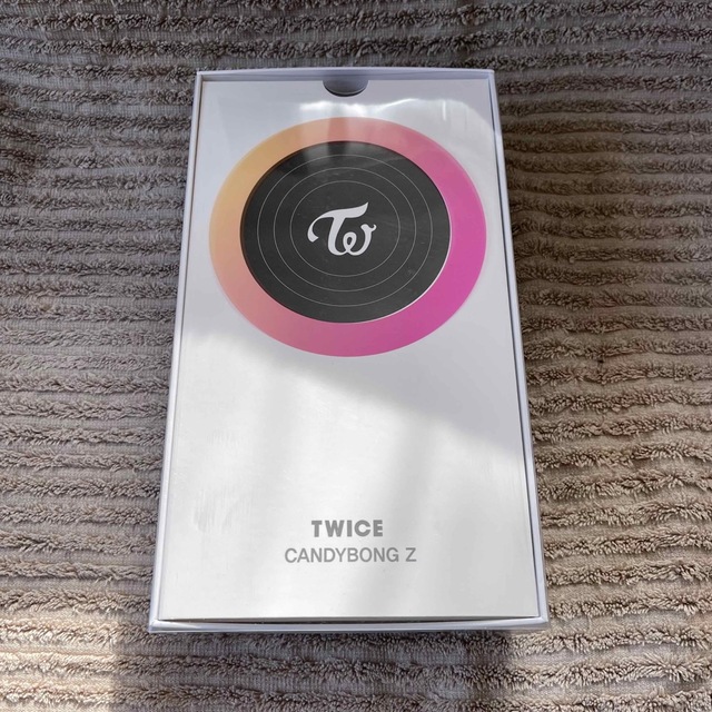 TWICE(トゥワイス)のTWICE ペンライト エンタメ/ホビーのCD(K-POP/アジア)の商品写真