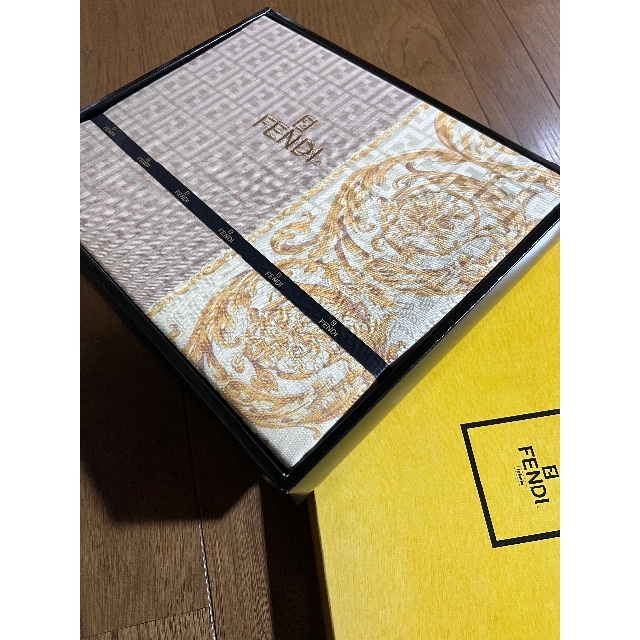 FENDI　シーツ