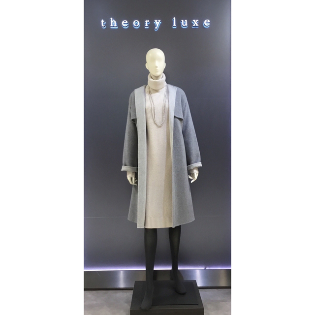 Theory luxe ノーカラーコート