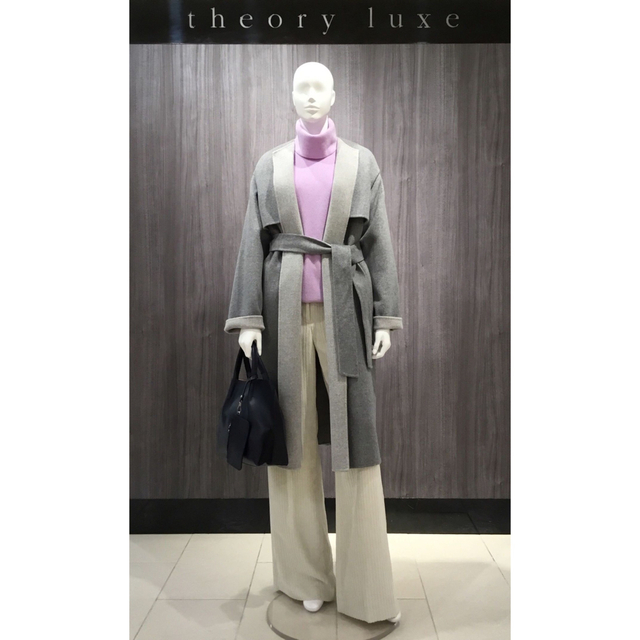 Theory luxe ノーカラーコート