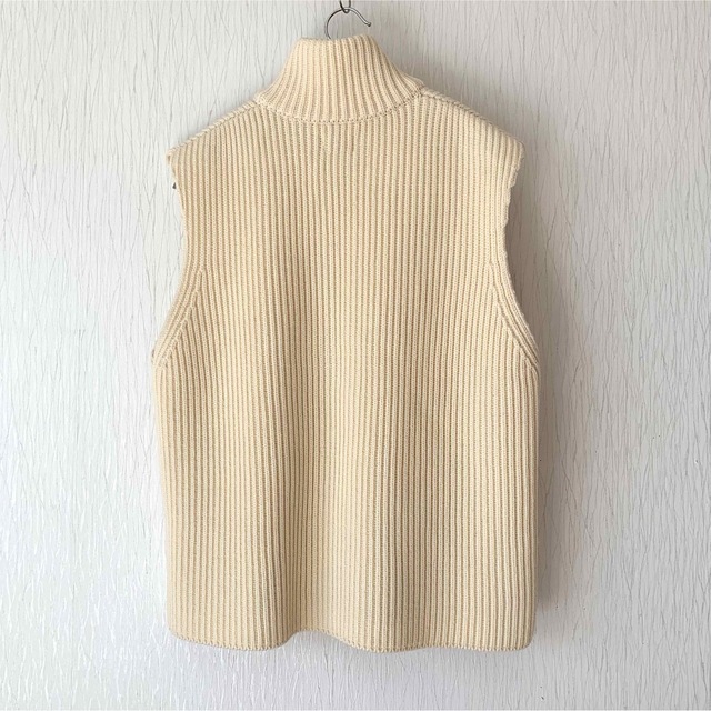 URU(ウル)のURU 21AW ZIP UP KNIT VEST ドライバーズベスト メンズのトップス(ニット/セーター)の商品写真