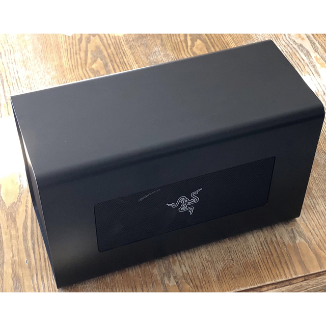 Razer Core X Chroma 外付けGPU(eGPU)BOX