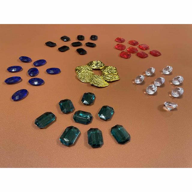 宝石+黄金  トークン（splendor 宝石の煌き） エンタメ/ホビーのテーブルゲーム/ホビー(その他)の商品写真