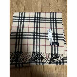 バーバリー(BURBERRY)のバーバリー  マフラー　カシミヤ　100% クリーニング済み　BURBERRY(マフラー/ショール)