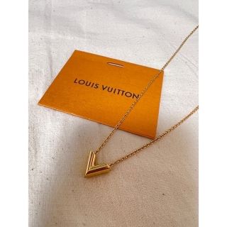 ルイヴィトン(LOUIS VUITTON)のkanako様専用★ルイヴィトン エッセンシャルvネックレス (ネックレス)