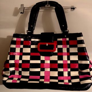 ケイトスペードニューヨーク(kate spade new york)の【最終価格】kate spade モザイク柄 トートバッグ 赤 ピンク 白黒 (トートバッグ)